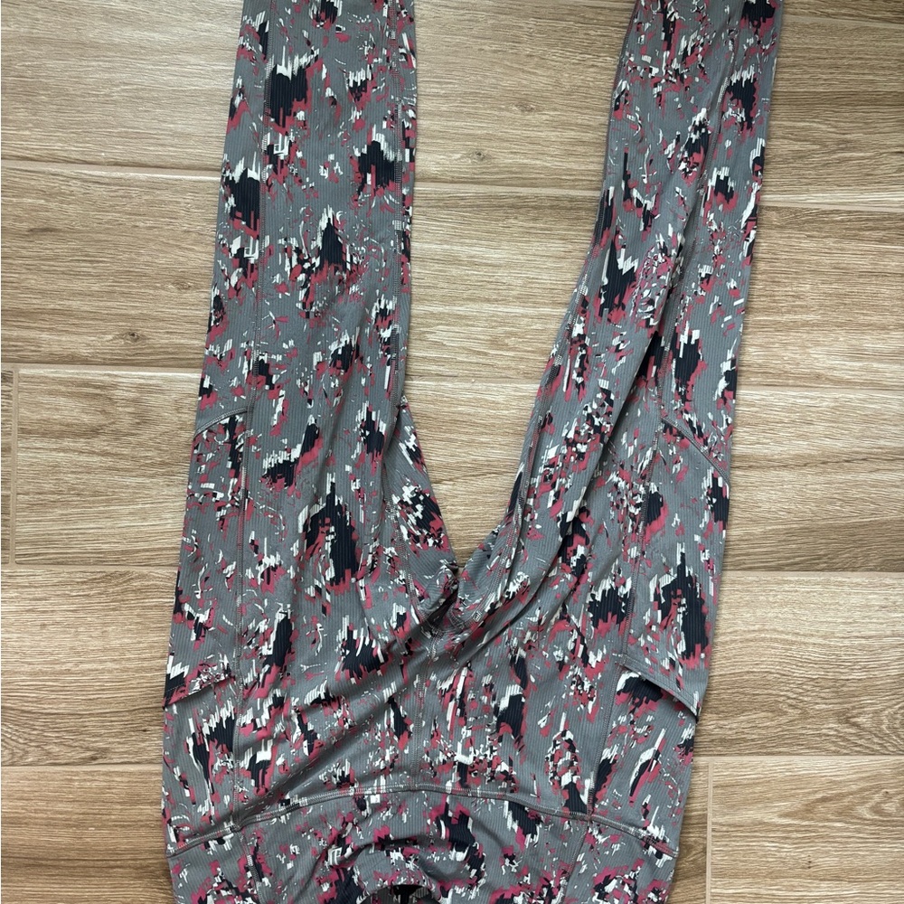 Lululemon Fast and Free Leggings 25”